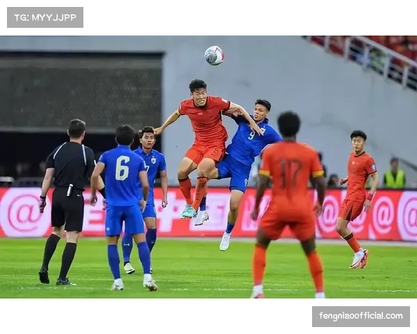 挽救中国男足的关键问题探讨：职业素养提升、应变能力加强与学习态度转变